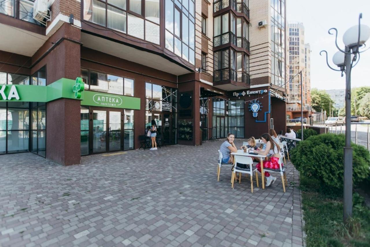 Atlant Luxury Family Apart Поряд З Тц Депот, Безконтактне Заселення Chernivtsi Exterior photo